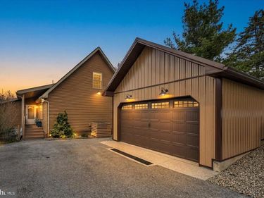 464 WYNONAH DRIVE, AUBURN, PA 17922