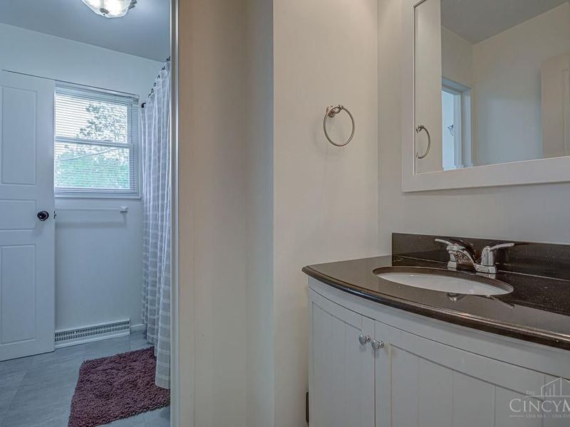 422 W Chestnut, Oxford, OH 45056 Photo 17