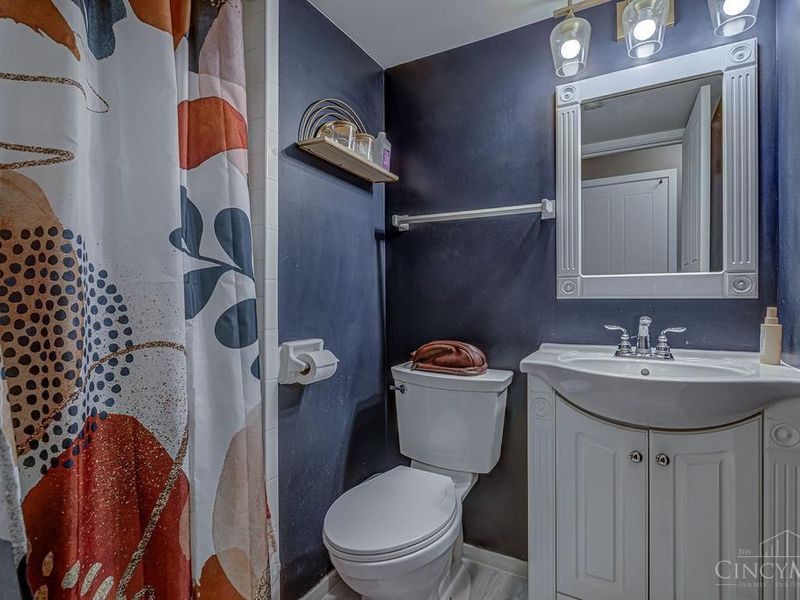 422 W Chestnut, Oxford, OH 45056 Photo 29