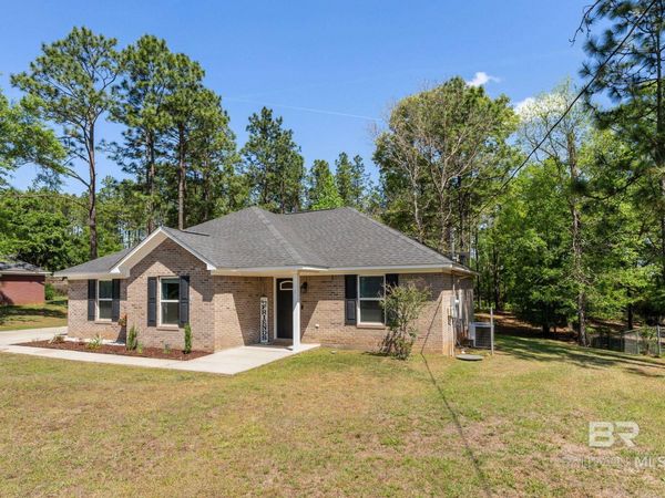 109 Lucy Drive, Bay Minette, AL 36507