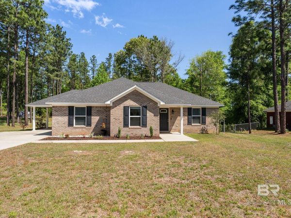 109 Lucy Drive, Bay Minette, AL 36507