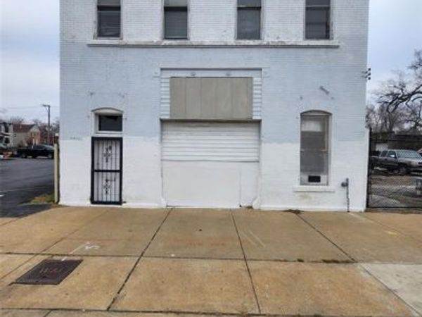 5383 Dr Martin Luther King Drive , St Louis, MO 63112