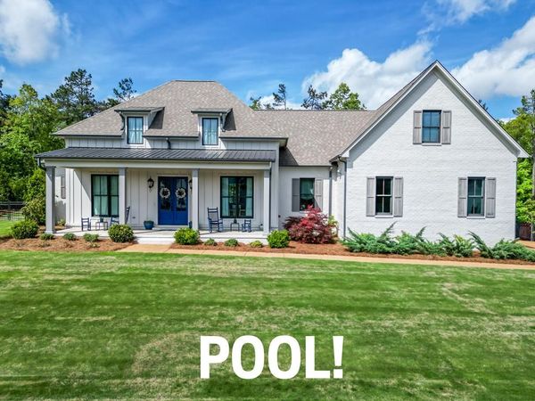 5017 Braemar Park Dr, Oxford, MS 38655