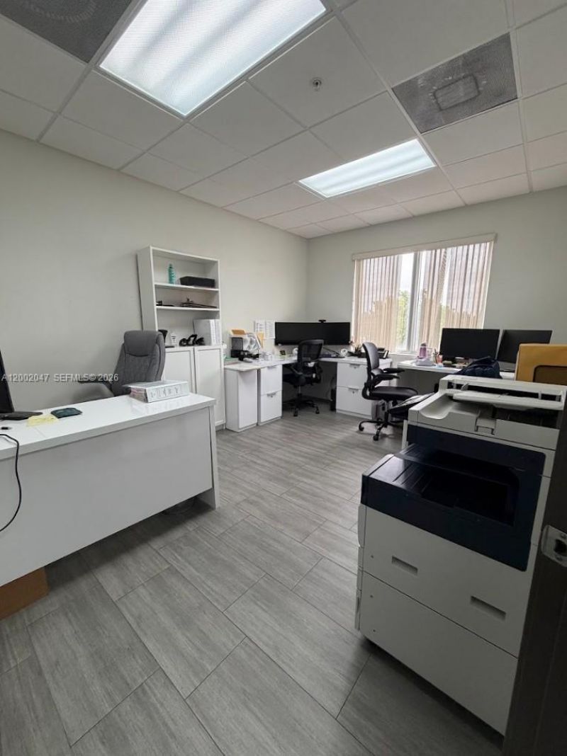 8485 Bird Rd, Unit 301, Miami, FL 33155 Photo