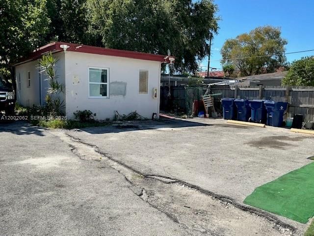 922 NW 2nd St, Unit 4, Miami, FL 33128 Photo