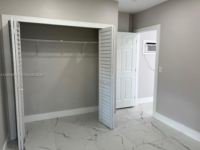 922 NW 2nd St, Unit 4, Miami, FL 33128 Photo