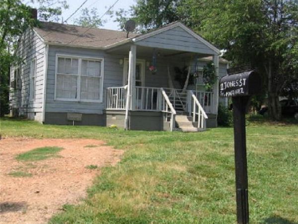 11 Jones , Gainesville, GA 30501