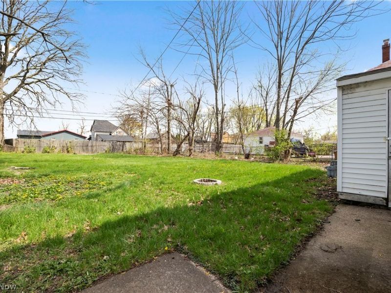 1627 E 33rd Street, Lorain, OH 44055 Photo 35