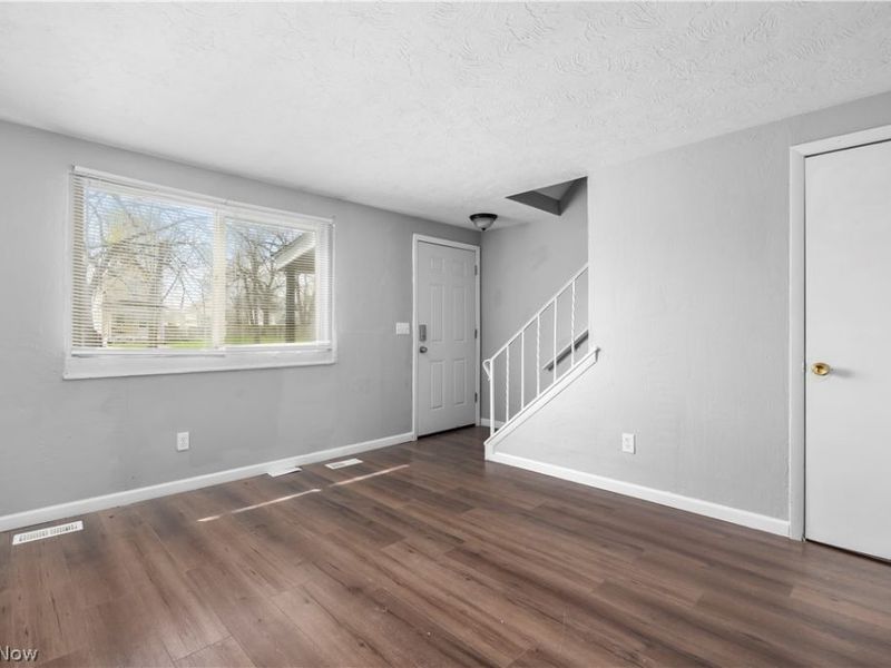 1627 E 33rd Street, Lorain, OH 44055 Photo 7