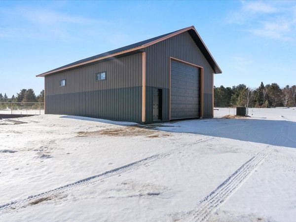 27 State Highway 371 NW , Backus, MN 56435