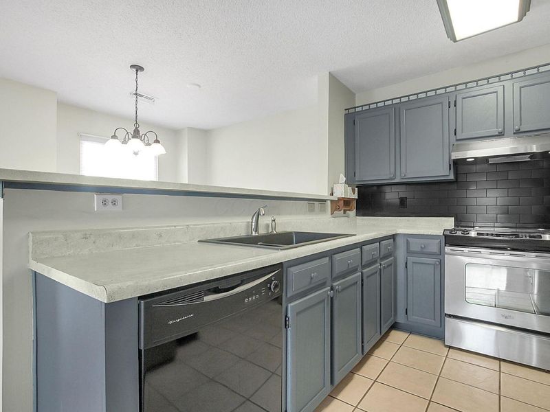 1160 Stoneycreek Court, Lancaster, OH 43130 Photo 17