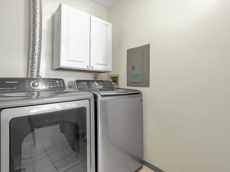 1160 Stoneycreek Court, Lancaster, OH 43130 Photo 24