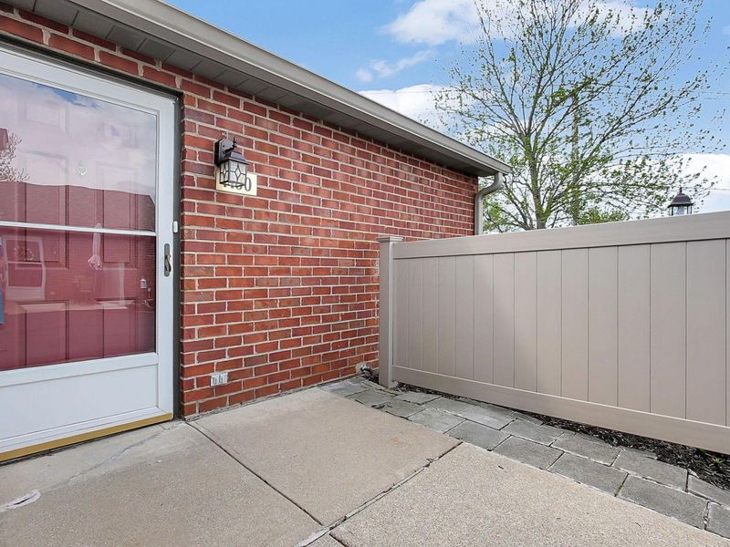 1160 Stoneycreek Court, Lancaster, OH 43130 Photo 4