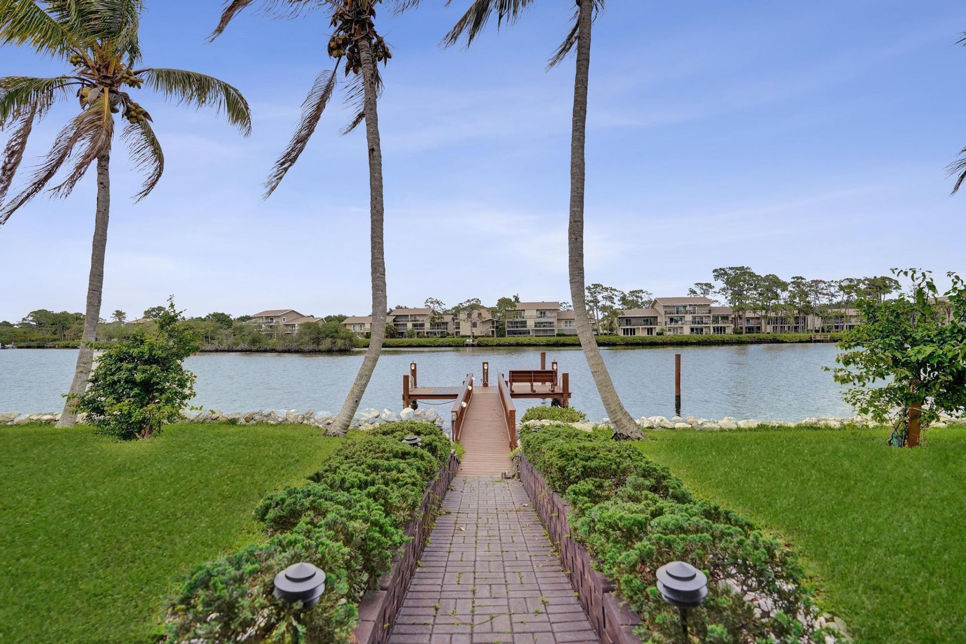 18669 SE Palm Island Lane, Jupiter, FL 33458 Photo