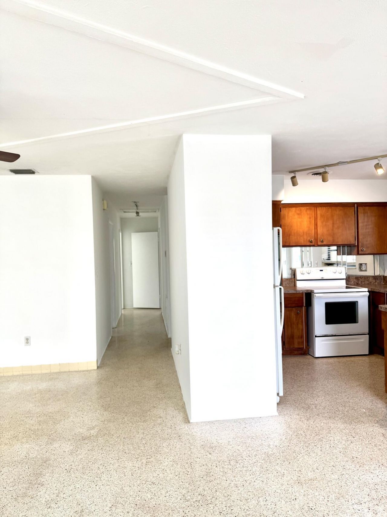 1121 NE 16th Terrace, Fort Lauderdale, FL 33304 Photo