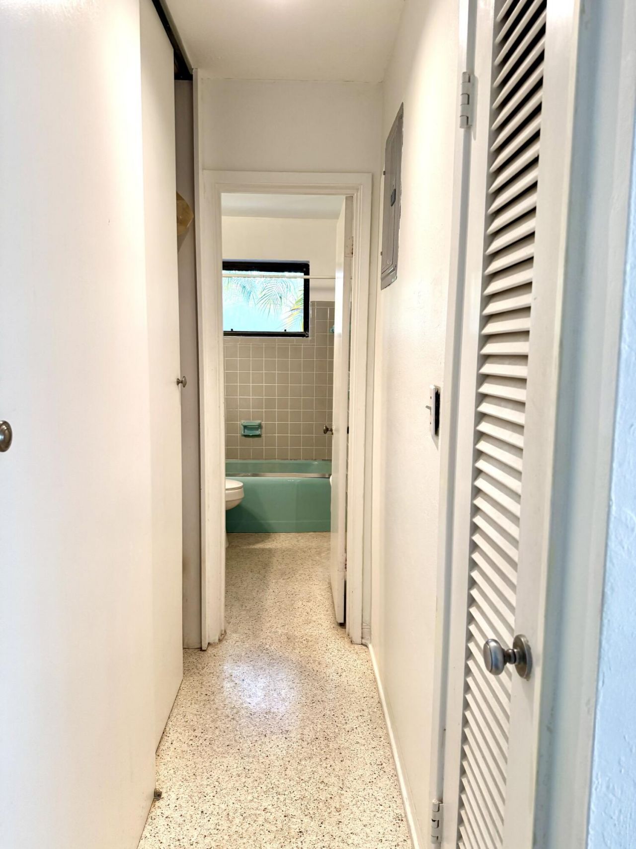 1121 NE 16th Terrace, Fort Lauderdale, FL 33304 Photo