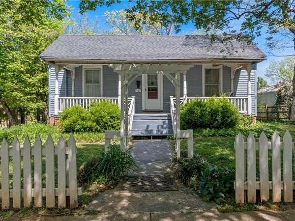 15 W Sprague Street , Winston-Salem, NC 27127