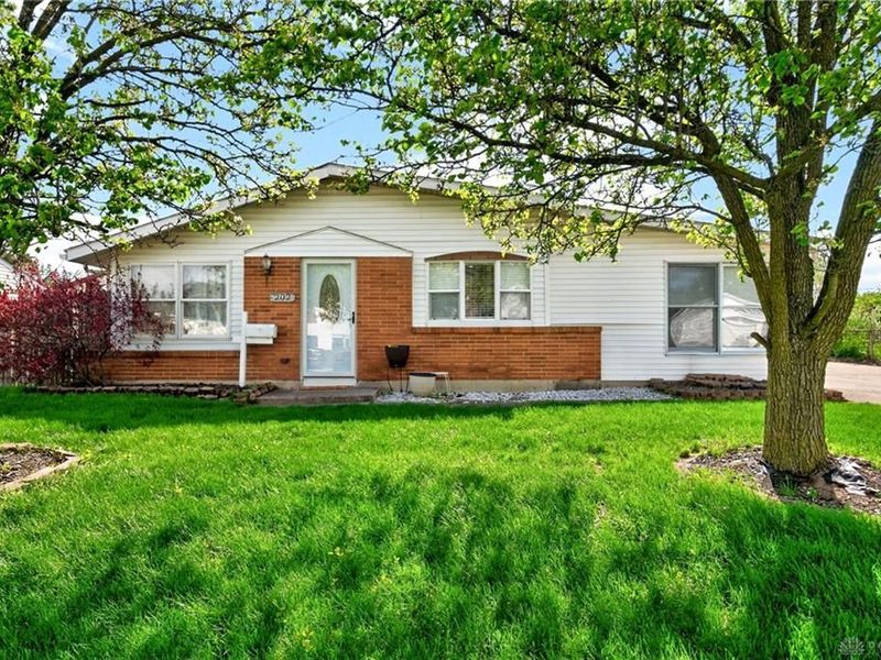 202 Braun Street, Bethel Township, OH 45344 Photo 3