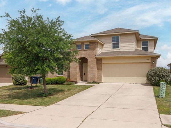 404 Pentire WAY, Hutto, TX 78634