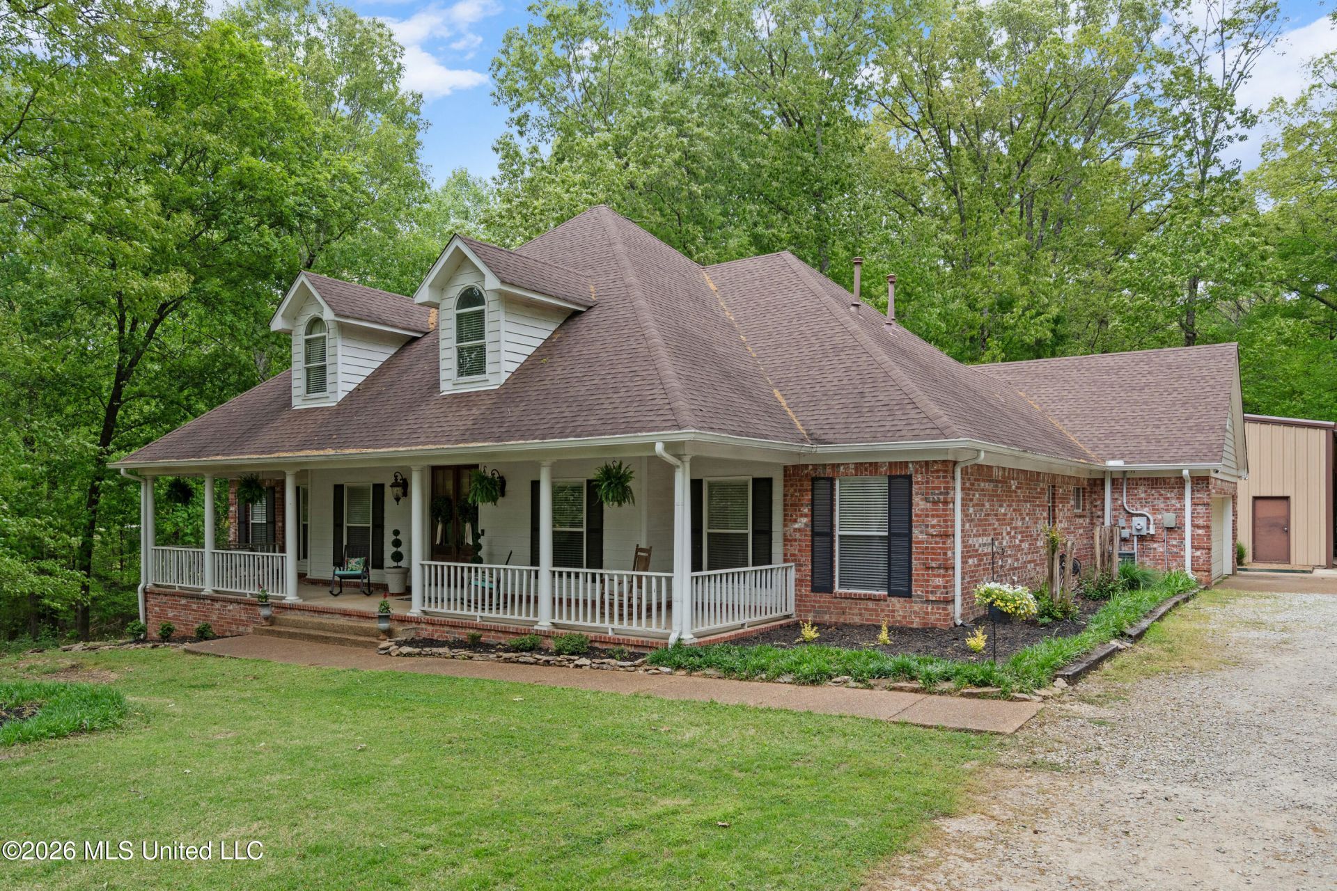 6070 Timber Oaks Drive, Olive Branch, MS 38654 Main Photo