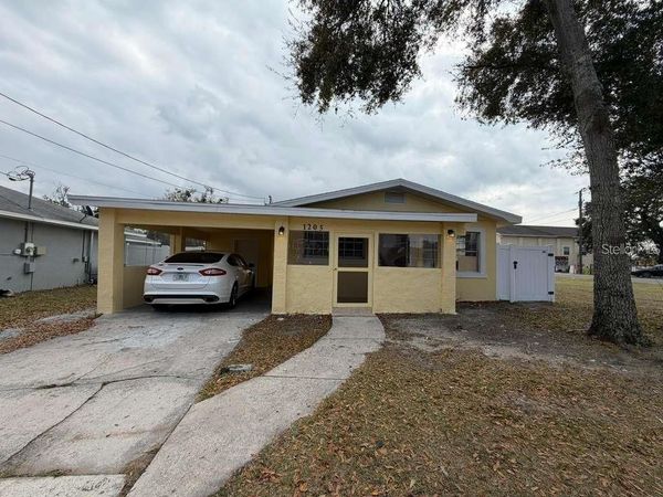 1205 AVENUE I , HAINES CITY, FL 33844