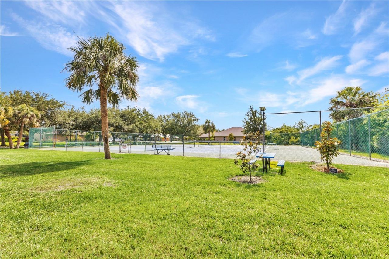 1040 Harbour Way Place, Punta Gorda, FL 33983 Photo