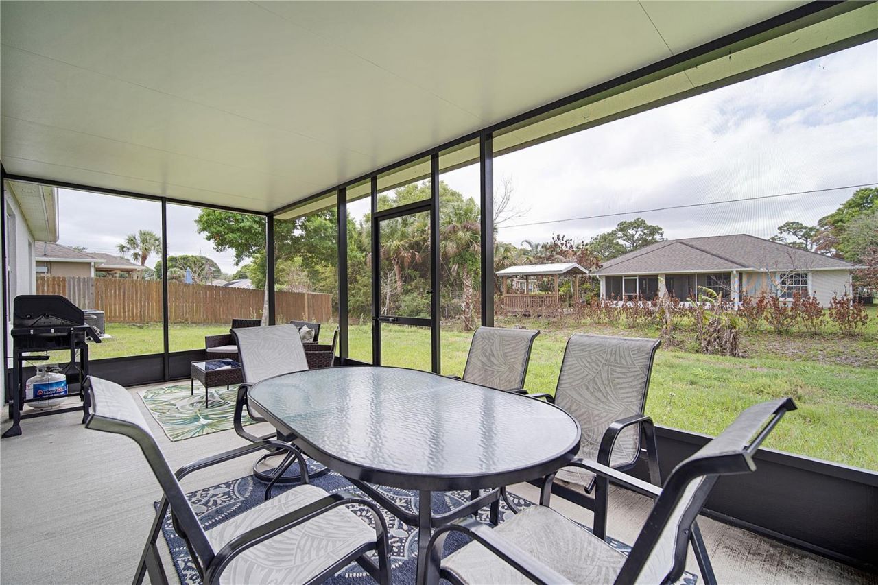 418 Fleming Street, Sebastian, FL 32958 Photo