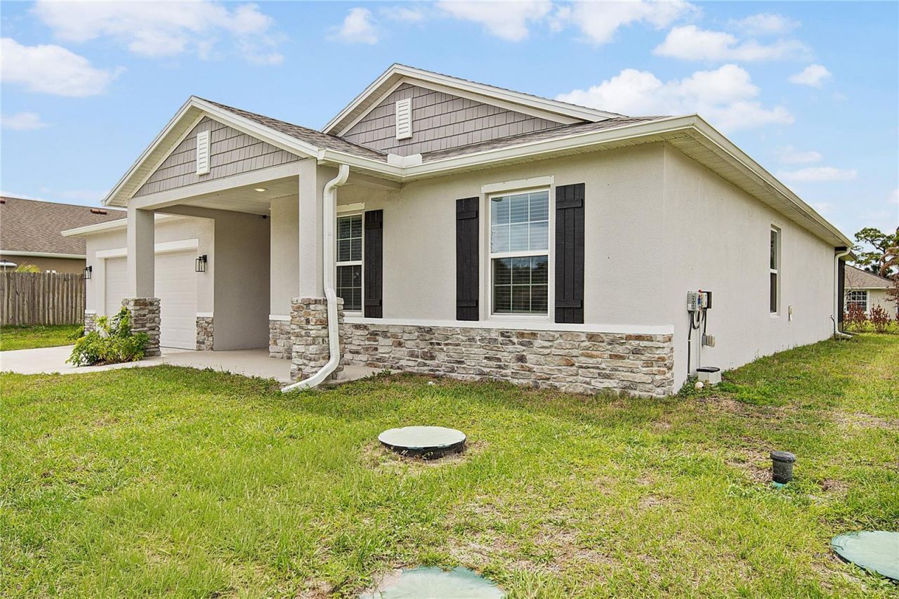 418 Fleming Street, Sebastian, FL 32958 Photo