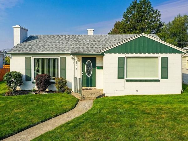 4707 N Elm St, Spokane, WA 99205