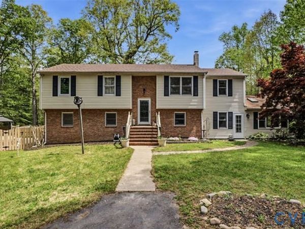 17909 Sandy Ford Road , South Chesterfield, VA 23803