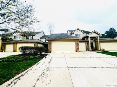 162 S Vista, Auburn Hills, MI 48326