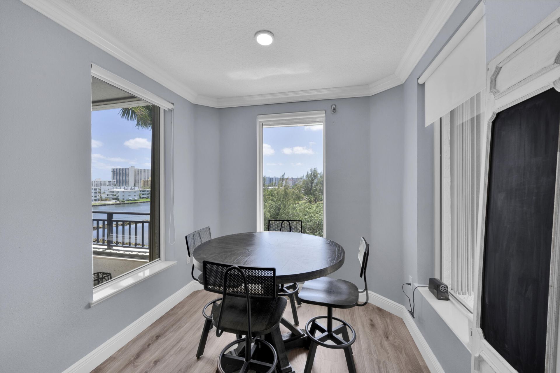 2880 NE 14th St Causeway, Unit 413, Pompano Beach, FL 33062 Photo