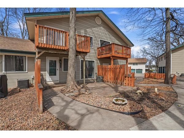 2775 Upland Court, Plymouth, MN 55447