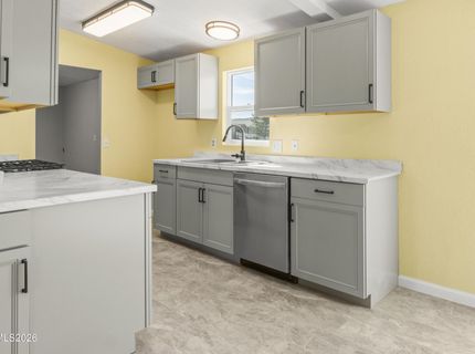 843 Silver Way, Fernley, NV 89408 Photo