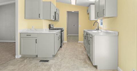 843 Silver Way, Fernley, NV 89408 Photo