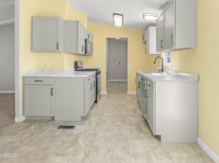 843 Silver Way, Fernley, NV 89408 Photo