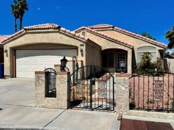 6240 Mandarin Drive, Las Vegas, NV 89108