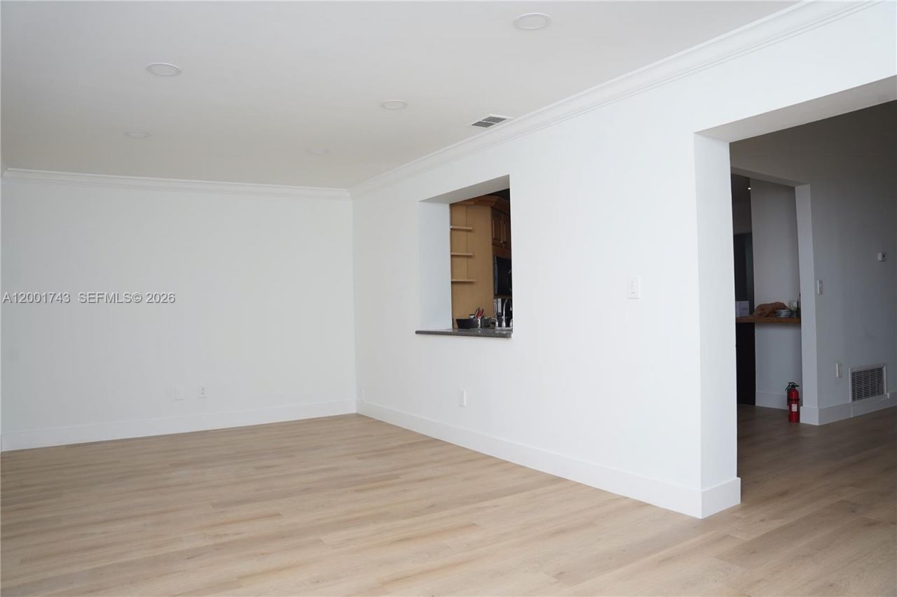 4290 NW 120th Way, Sunrise, FL 33323 Photo