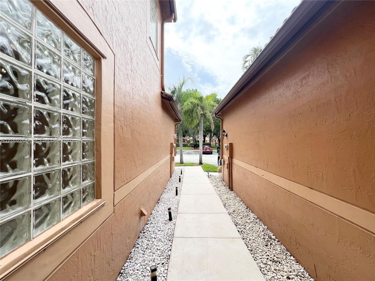 1524 Coronado Rd, Weston, FL 33327 Photo