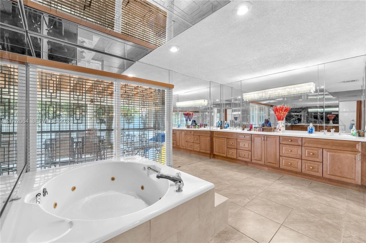 12310 SW 39th Terrace, Miami, FL 33175 Photo