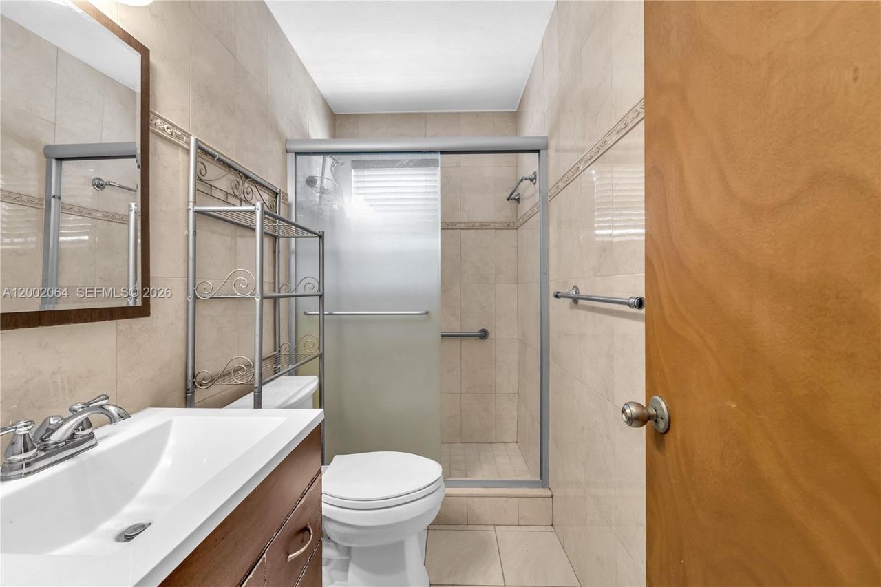 12310 SW 39th Terrace, Miami, FL 33175 Photo