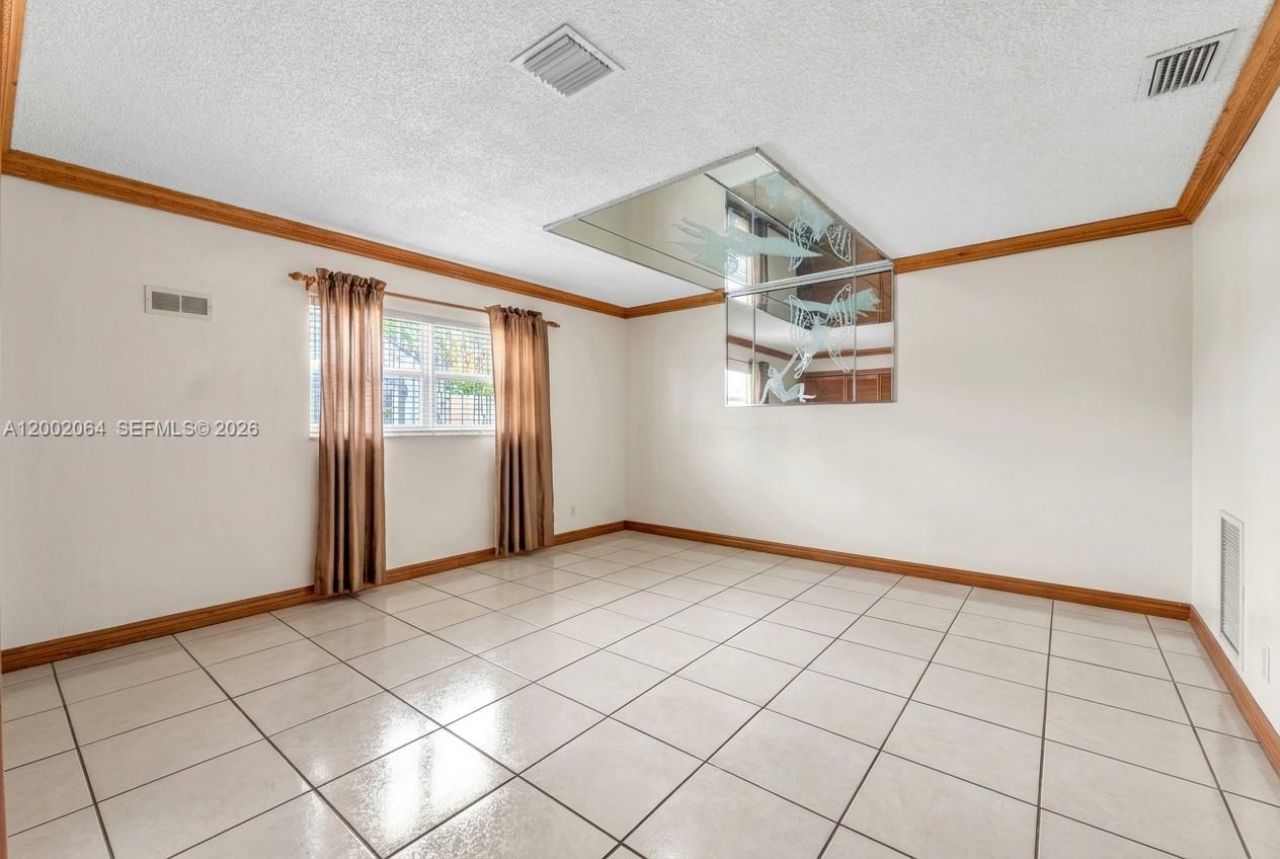 12310 SW 39th Terrace, Miami, FL 33175 Photo