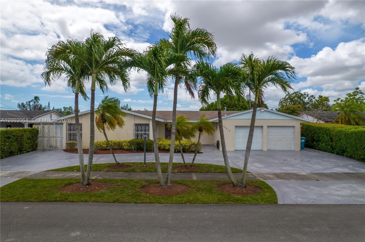 12310 SW 39th Terrace, Miami, FL 33175 Photo