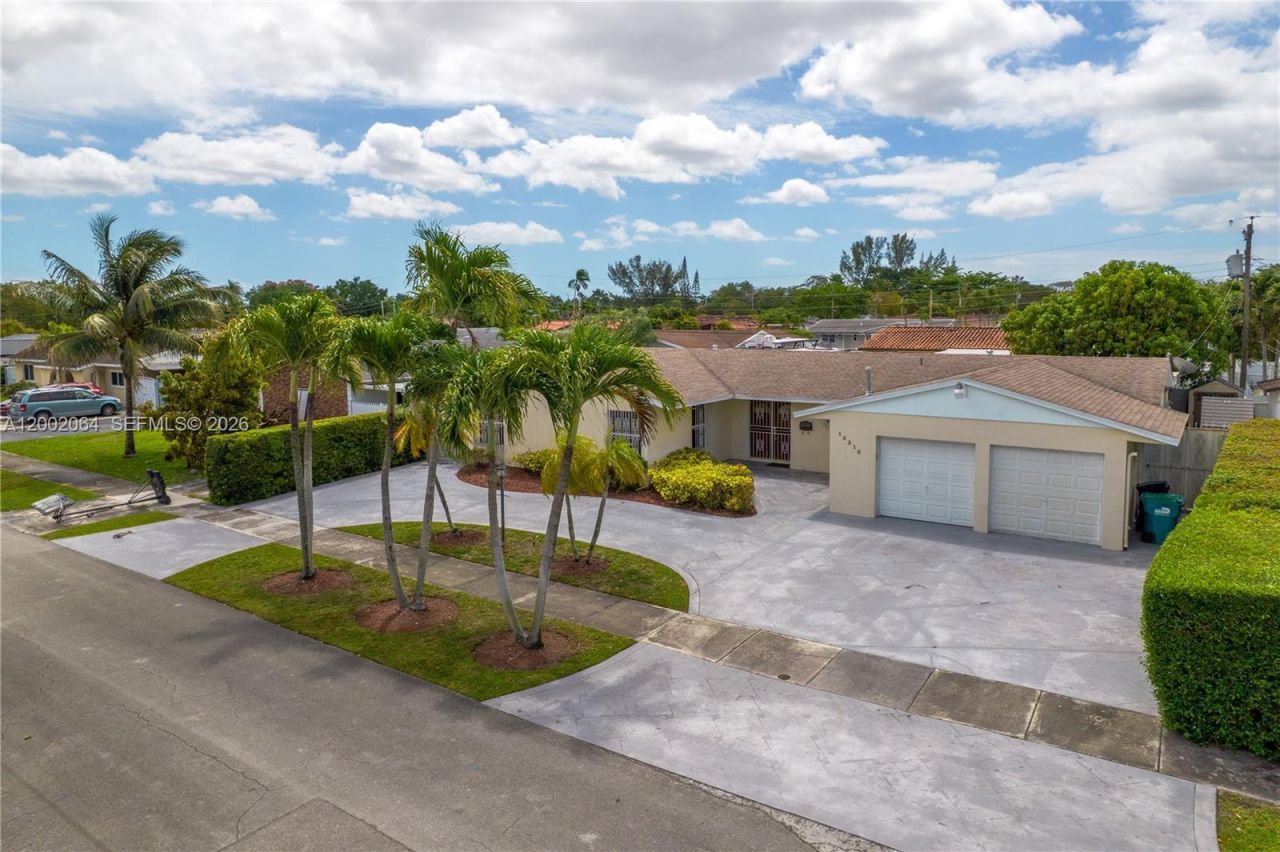 12310 SW 39th Terrace, Miami, FL 33175 Photo