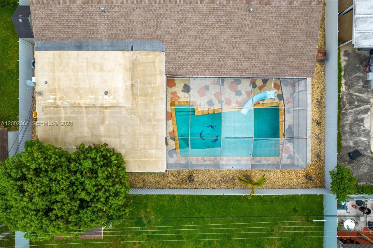 12310 SW 39th Terrace, Miami, FL 33175 Photo