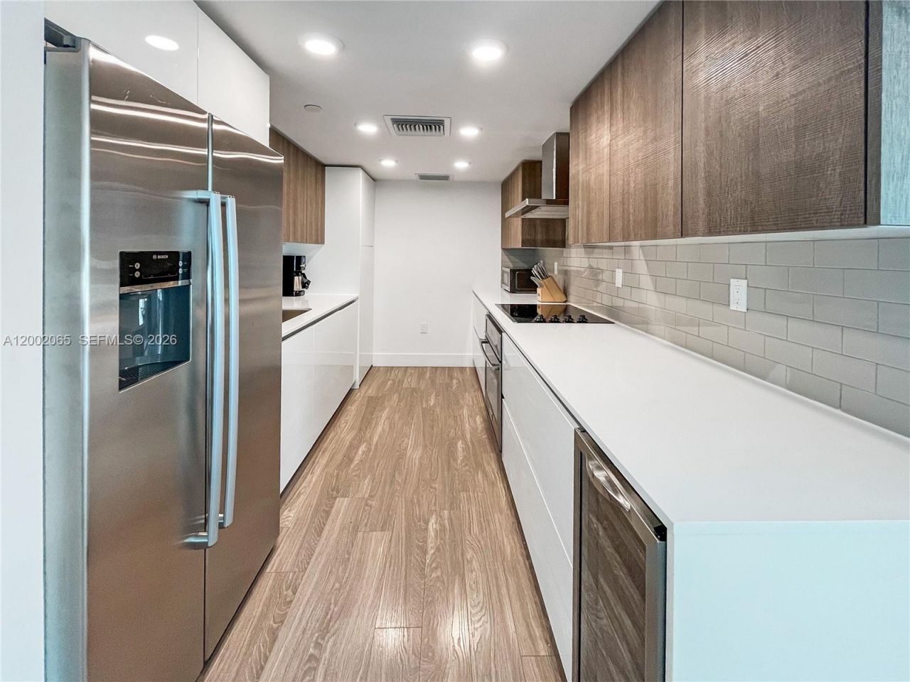 1025 92nd St, Unit 401, Bay Harbor Islands, FL 33154 Photo