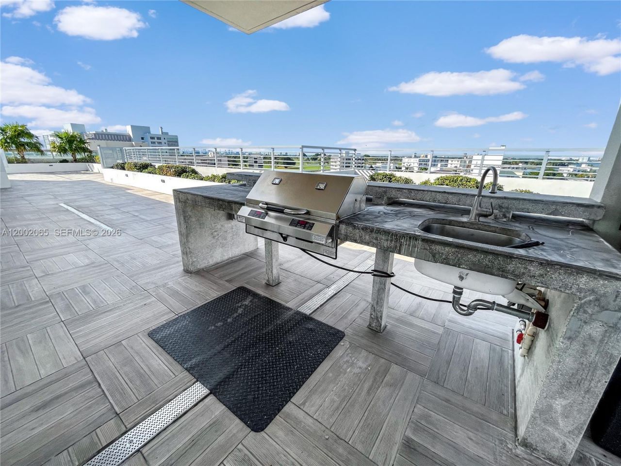 1025 92nd St, Unit 401, Bay Harbor Islands, FL 33154 Photo