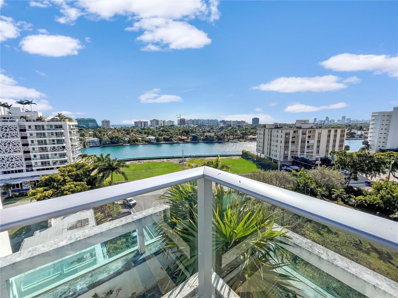 1025 92nd St, Unit 401, Bay Harbor Islands, FL 33154 Photo