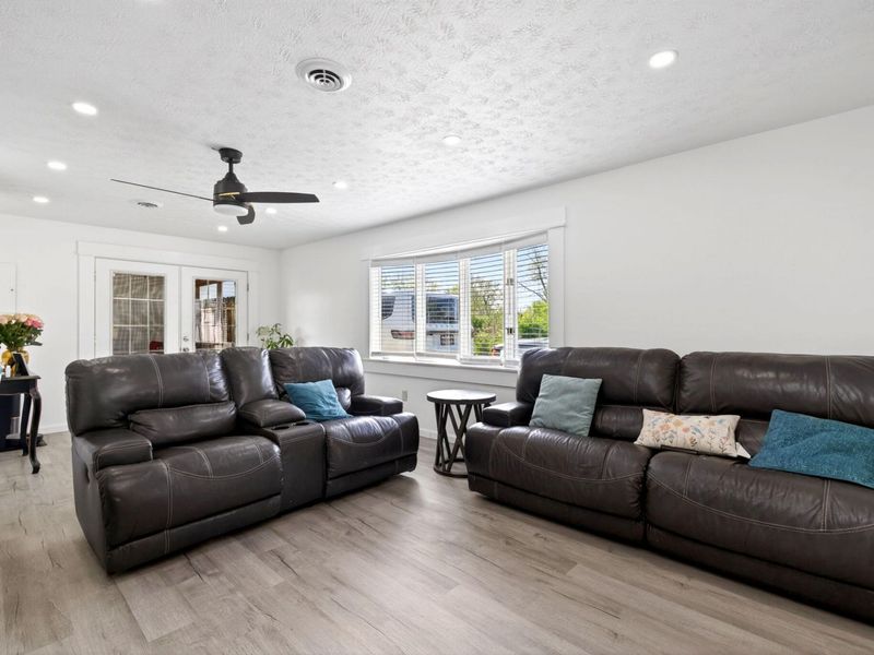 202 Braun Street, New Carlisle, OH 45344 Photo 17