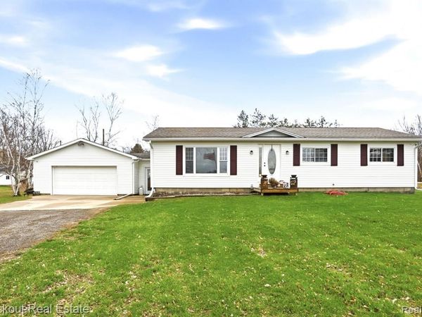 8997 Belsay Road, Arbela Twp, MI 48746